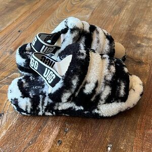 EUC UGG Fluff Yeah Platform Slipper